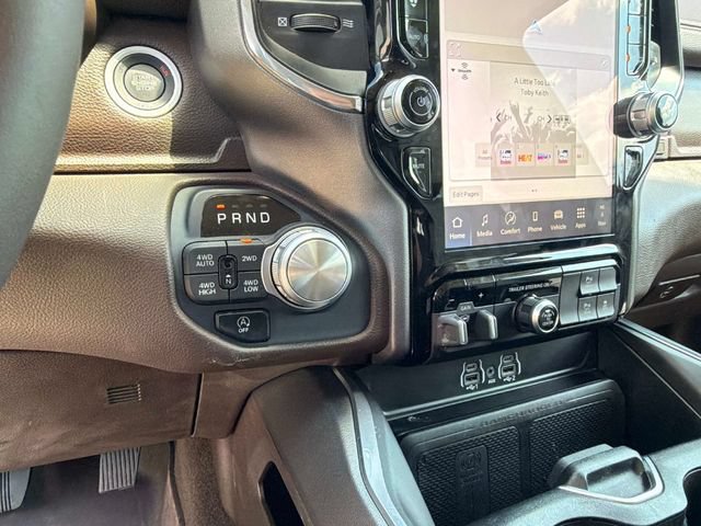 Used 2025 RAM 1500 Laramie w/ Trailer Tow Group AWD/4WD image 25
