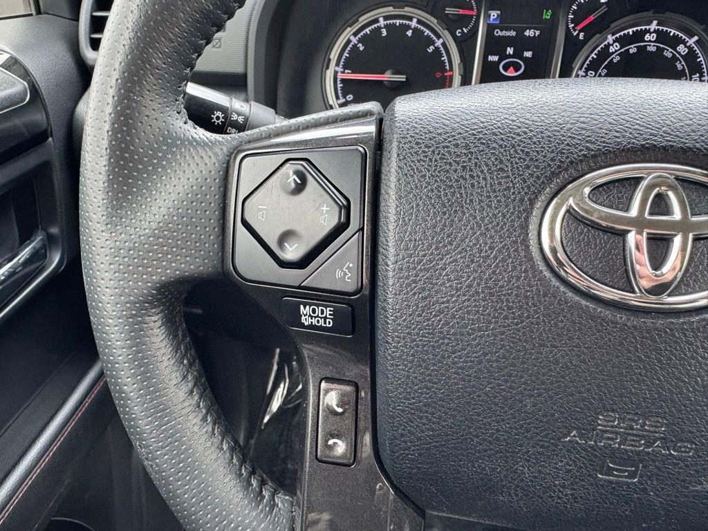 Certified 2020 Toyota 4Runner TRD Off-Road Premium w/ Moonroof Package AWD/4WD image 20