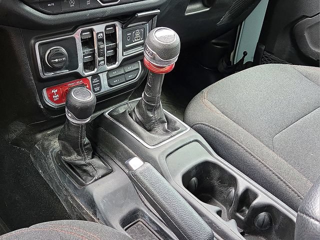 Used 2024 Jeep Wrangler Unlimited Rubicon w/ Technology Group AWD/4WD image 25