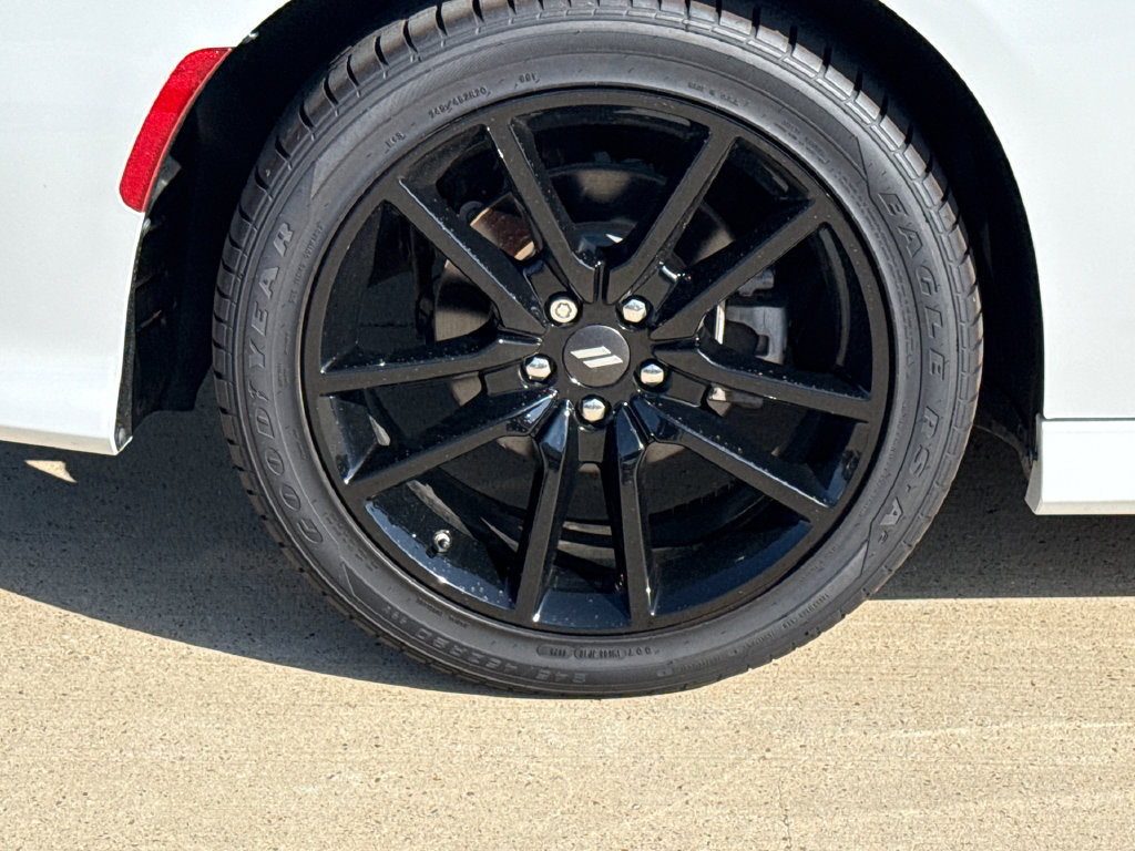 Used 2023 Dodge Charger R/T RWD image 10