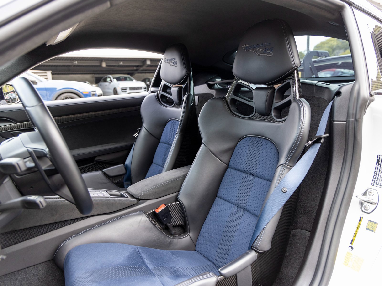 Used 2023 Porsche 718 Cayman GT4 RS image 5