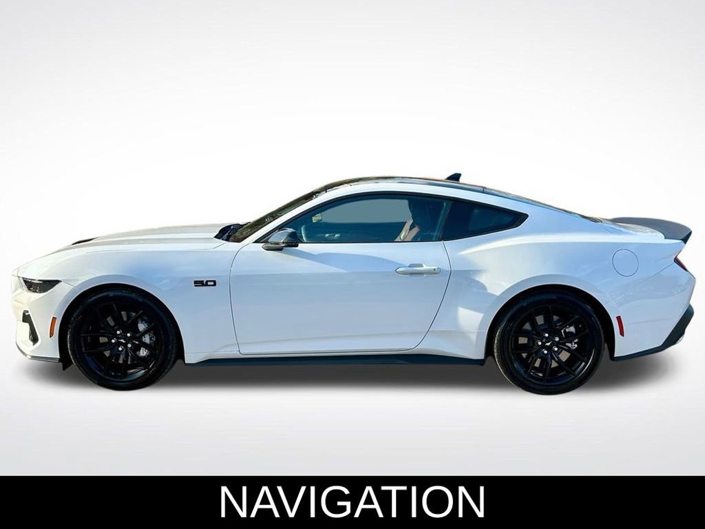Used 2025 Ford Mustang GT Premium image 8