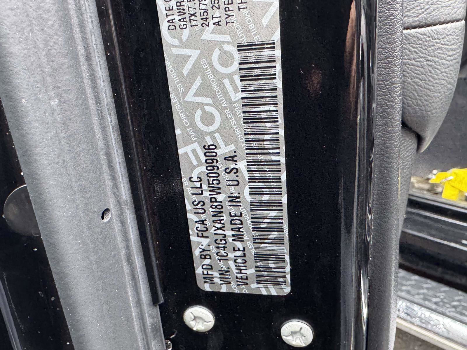 Used 2023 Jeep Wrangler Sport AWD/4WD image 25