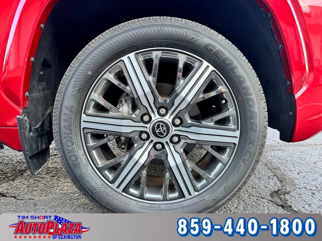Used 2023 Toyota Sequoia Capstone AWD/4WD image 20