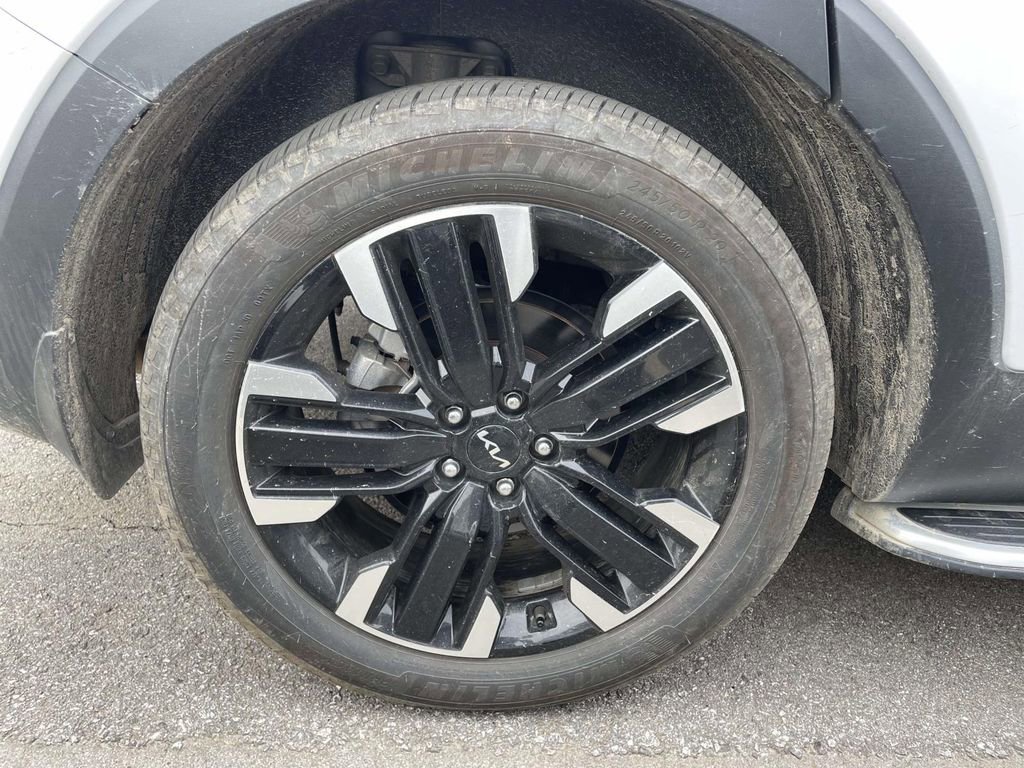 Used 2024 Kia Telluride SX Prestige image 5