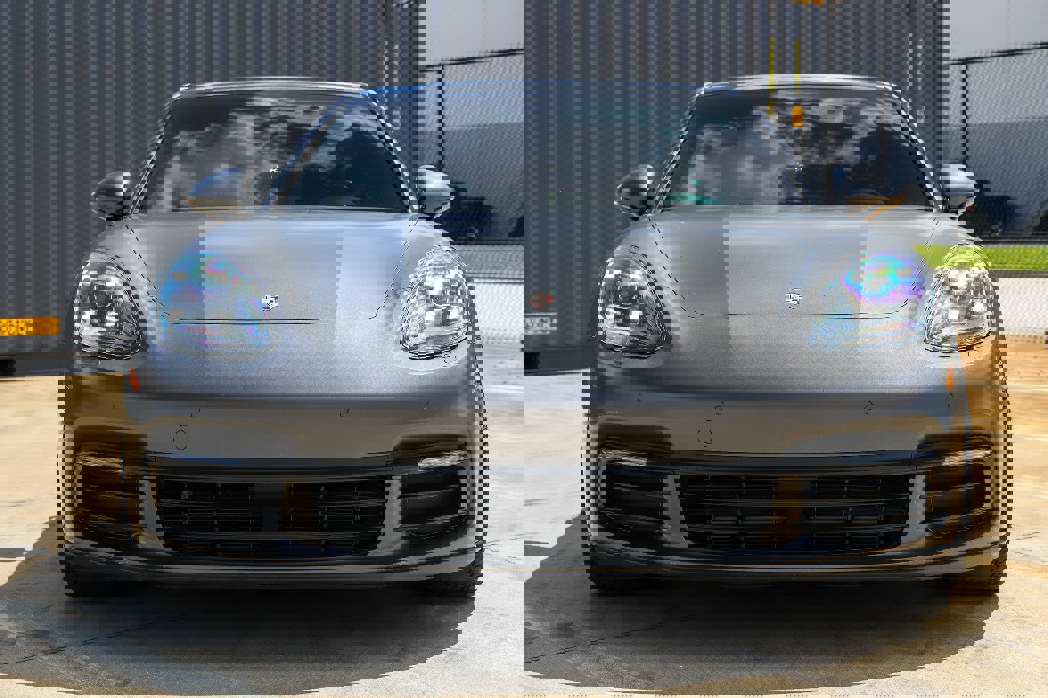 Used 2018 Porsche Panamera 4 image 23