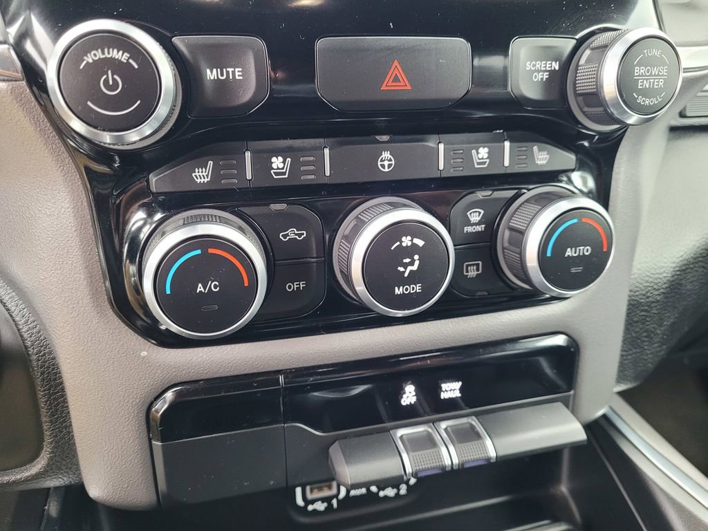 Used 2024 RAM 1500 Laramie image 20