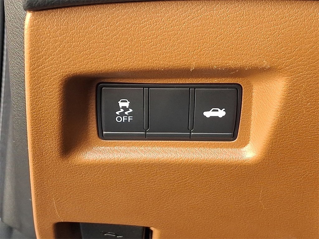 Certified 2021 INFINITI Q50 Signature Edition w/ Cargo Package image 27