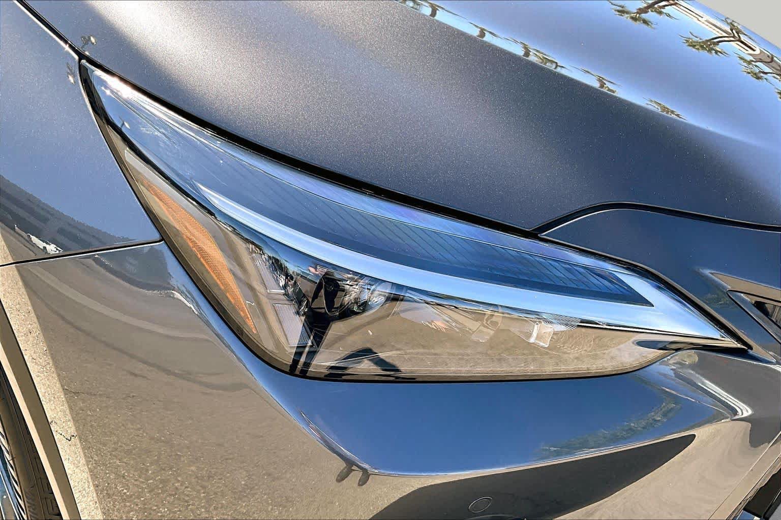 Used 2026 Lexus NX 350h AWD w/ Accessory Package (2T) image 26