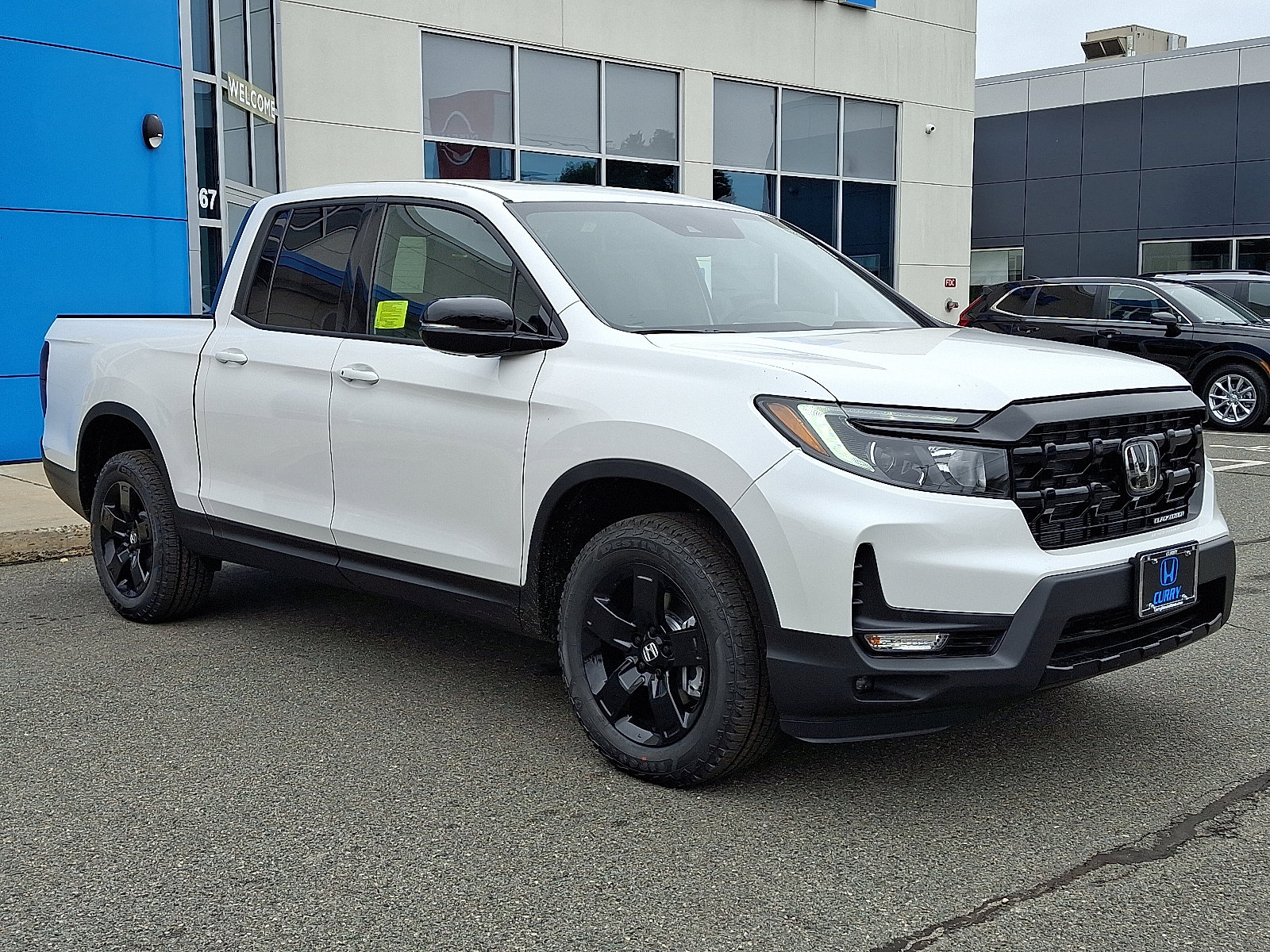 New 2026 Honda Ridgeline Black Edition image 2