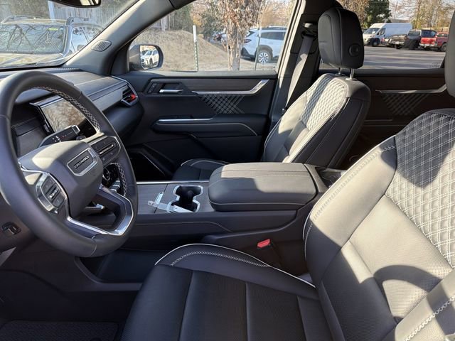 Used 2025 GMC Acadia Denali image 9