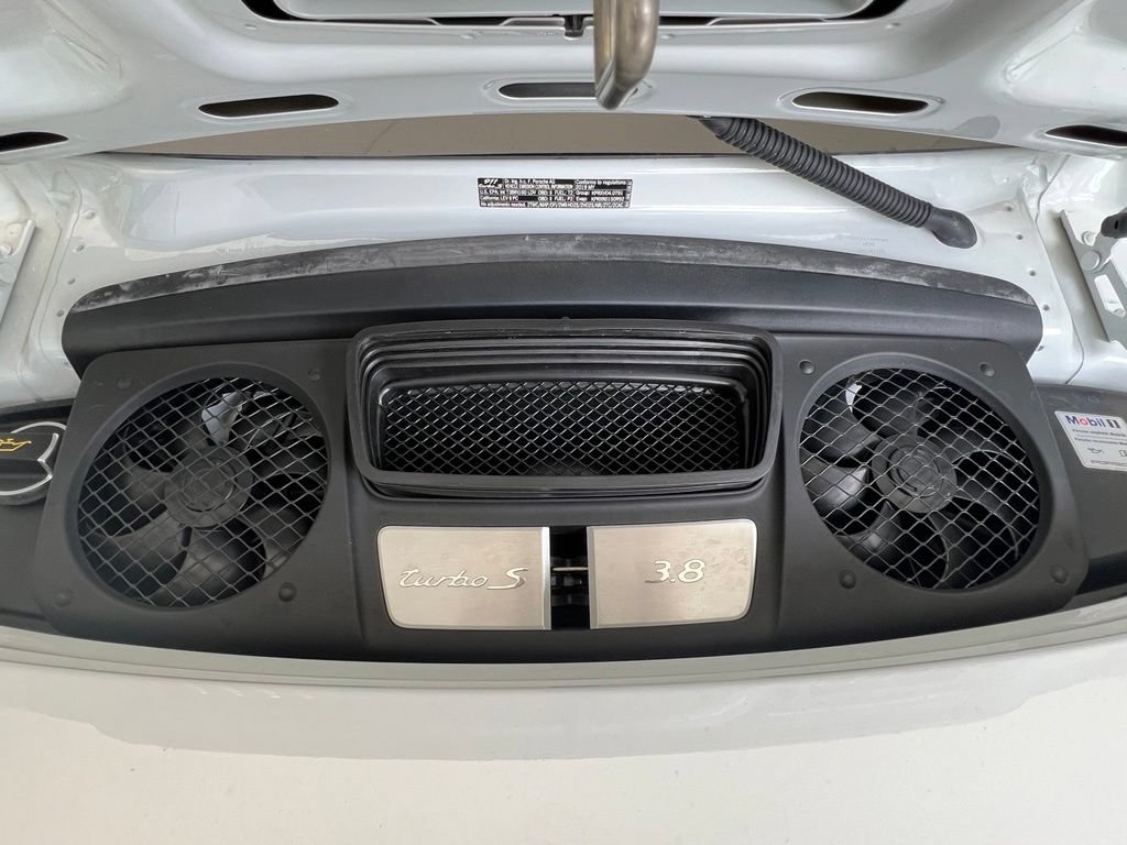 Certified 2019 Porsche 911 Turbo AWD/4WD image 20