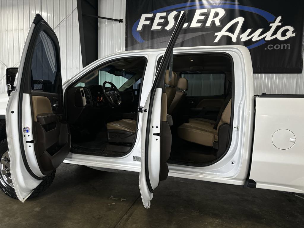 Used 2018 GMC Sierra 2500 Denali w/ Duramax Plus Package image 22