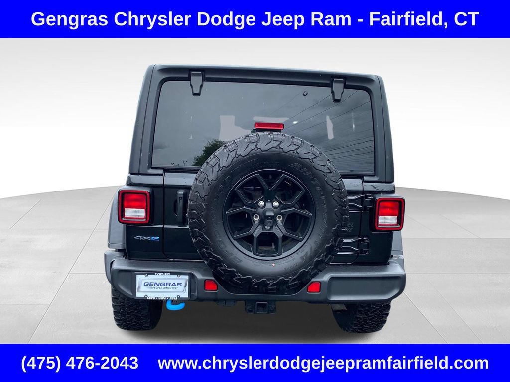 Used 2024 Jeep Wrangler Unlimited AWD/4WD image 5