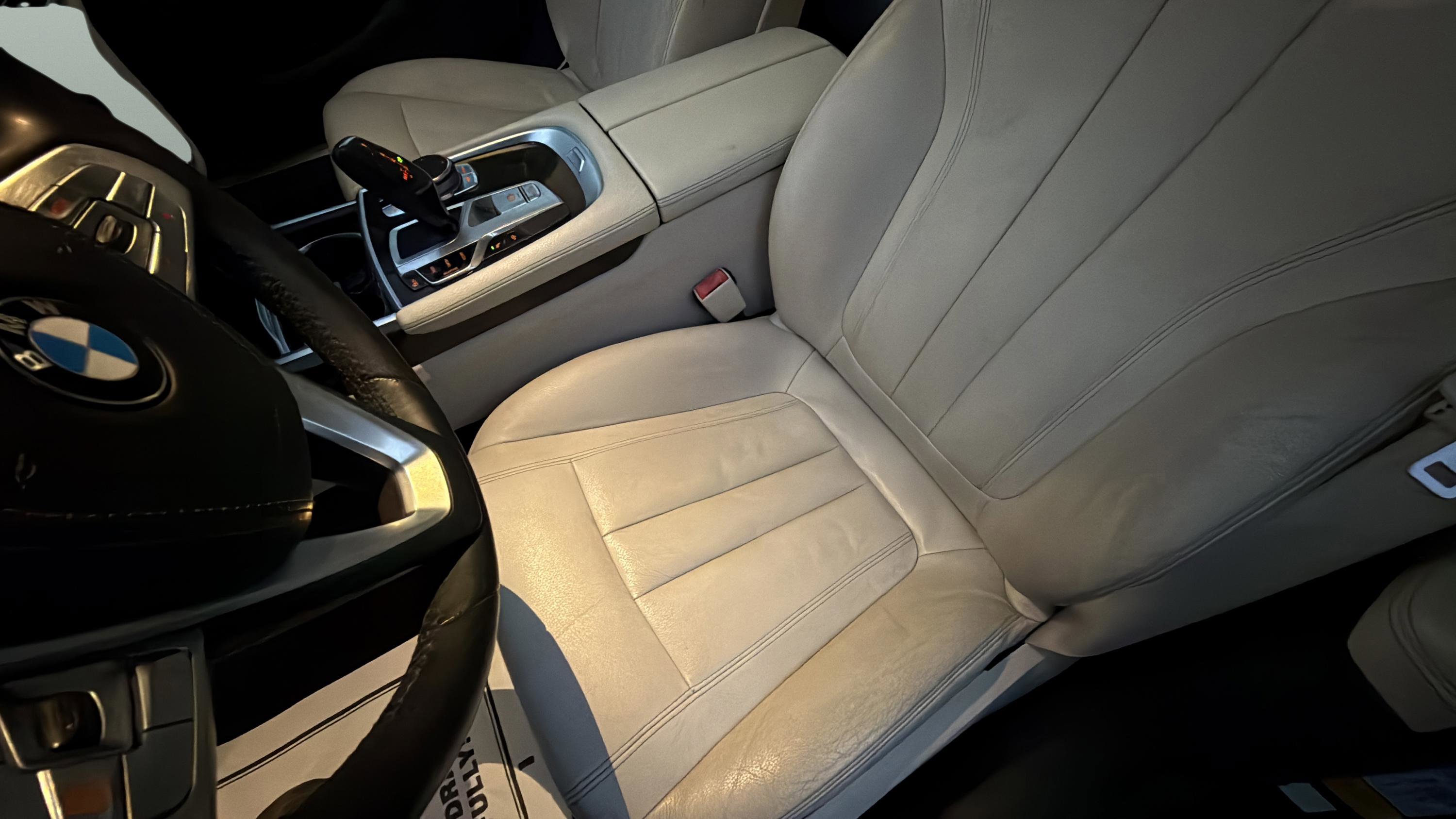 Used 2016 BMW 740i image 25