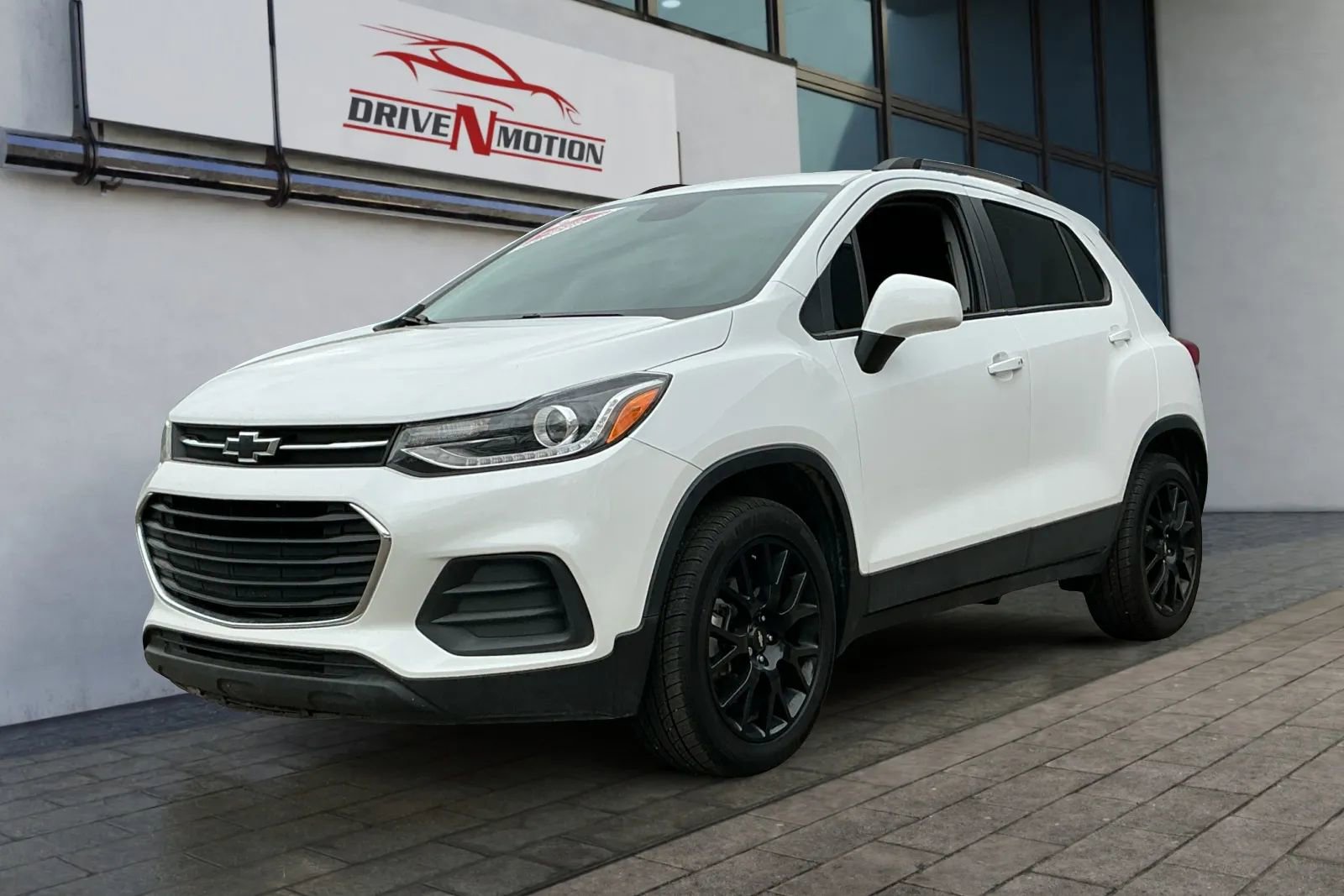 Used 2022 Chevrolet Trax LT w/ Driver Confidence Package image 7