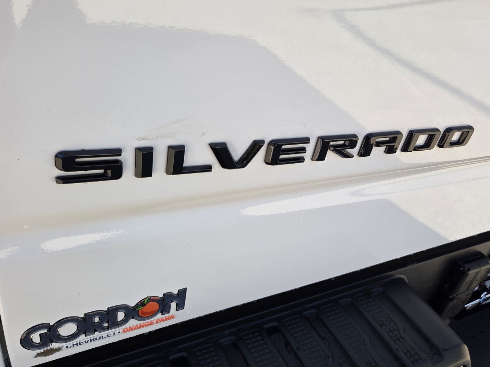 Used 2026 Chevrolet Silverado 1500 LT Trail Boss w/ LT Trail Boss Premium Package AWD/4WD image 18