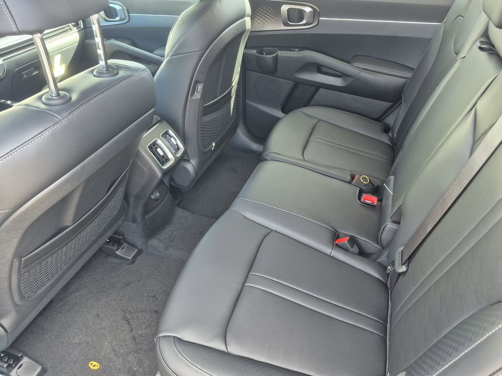 New 2026 Kia Sorento EX AWD/4WD image 12