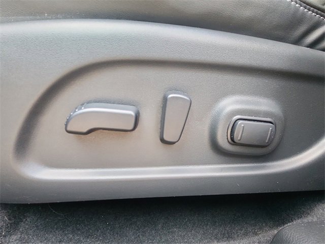 Certified 2020 Nissan Murano Platinum w/ Cargo Package image 12