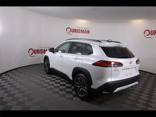 Used 2026 Toyota Corolla Cross XLE w/ Convenience Package image 6