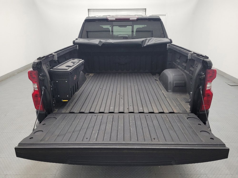 Used 2020 Chevrolet Silverado 1500 LT w/ Texas Edition AWD/4WD image 29