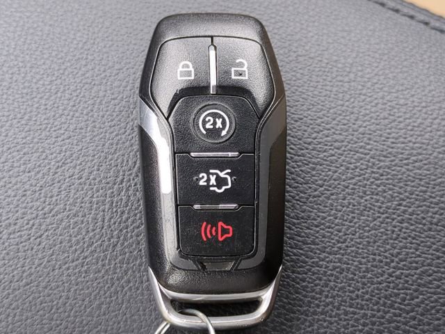 Used 2017 Ford Explorer XLT w/ Equipment Group 202A image 24