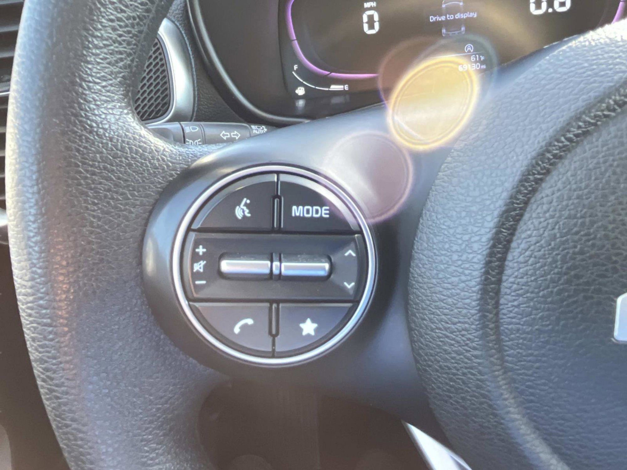 Certified 2023 Kia Soul LX w/ Option Group 015 image 28