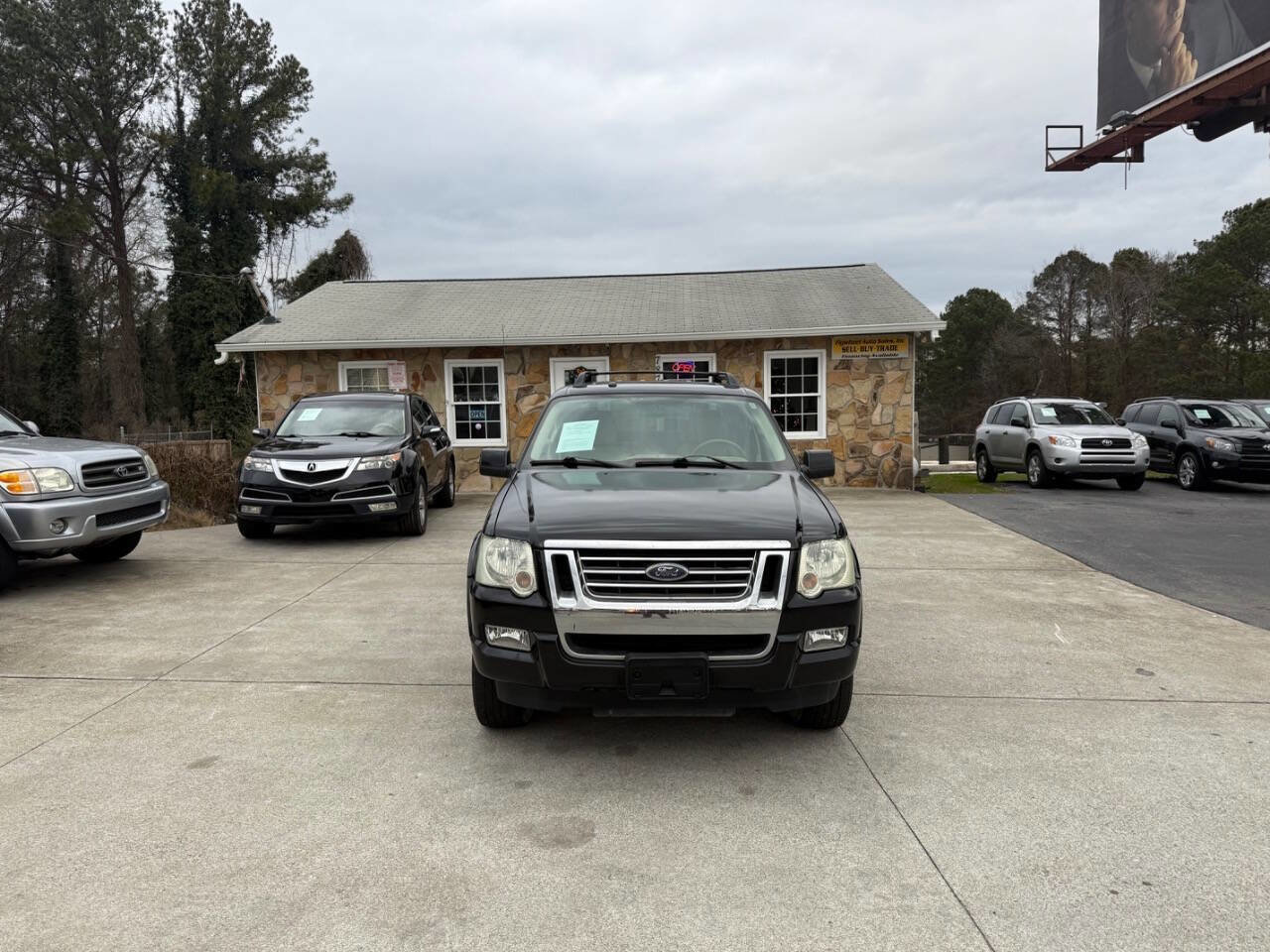 Used 2007 Ford Explorer Sport Trac Limited image 2