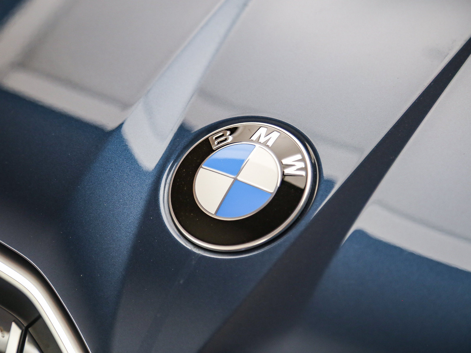 Used 2026 BMW X3 xDrive30i w/ Premium Package AWD/4WD image 8