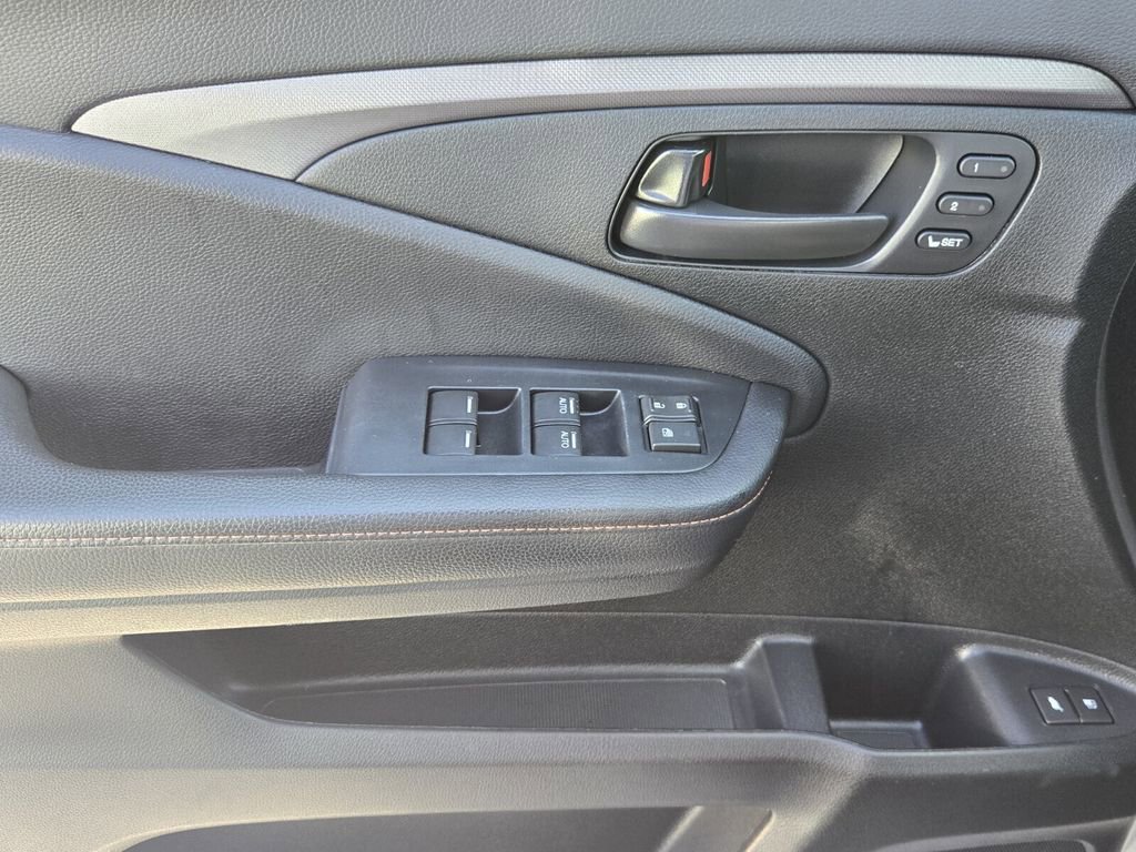 Used 2022 Honda Pilot TrailSport image 28