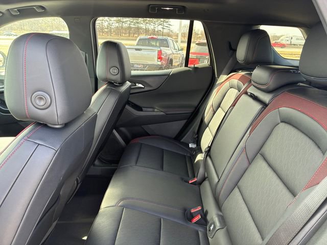 New 2026 Chevrolet Equinox RS w/ Convenience Package III AWD/4WD image 17