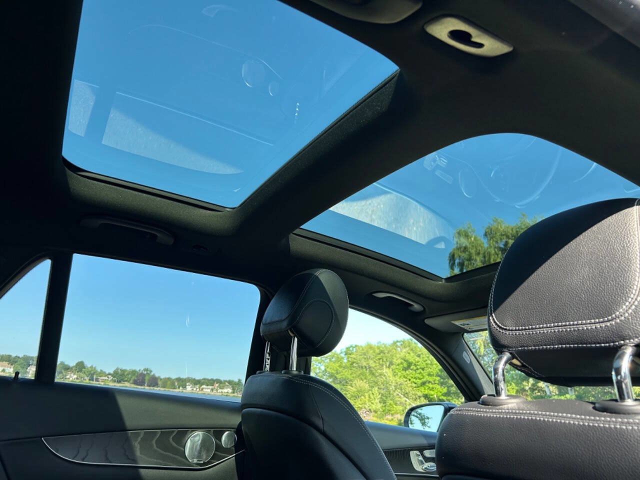 Used 2018 Mercedes-Benz GLC 300 4MATIC image 14