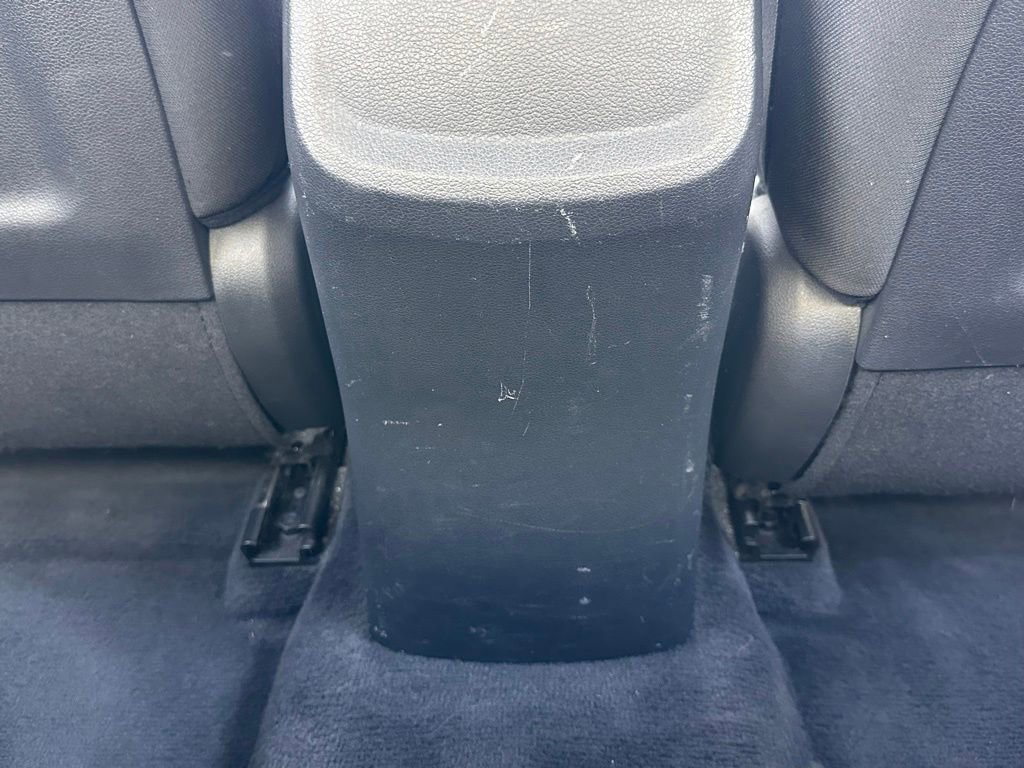 Used 2018 Hyundai Elantra SE FWD image 37