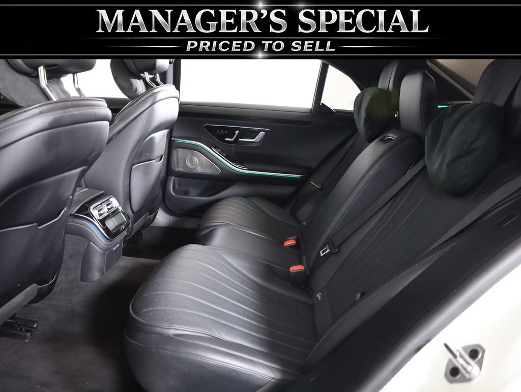 Used 2022 Mercedes-Benz S 500 4MATIC w/ AMG Line Package image 47
