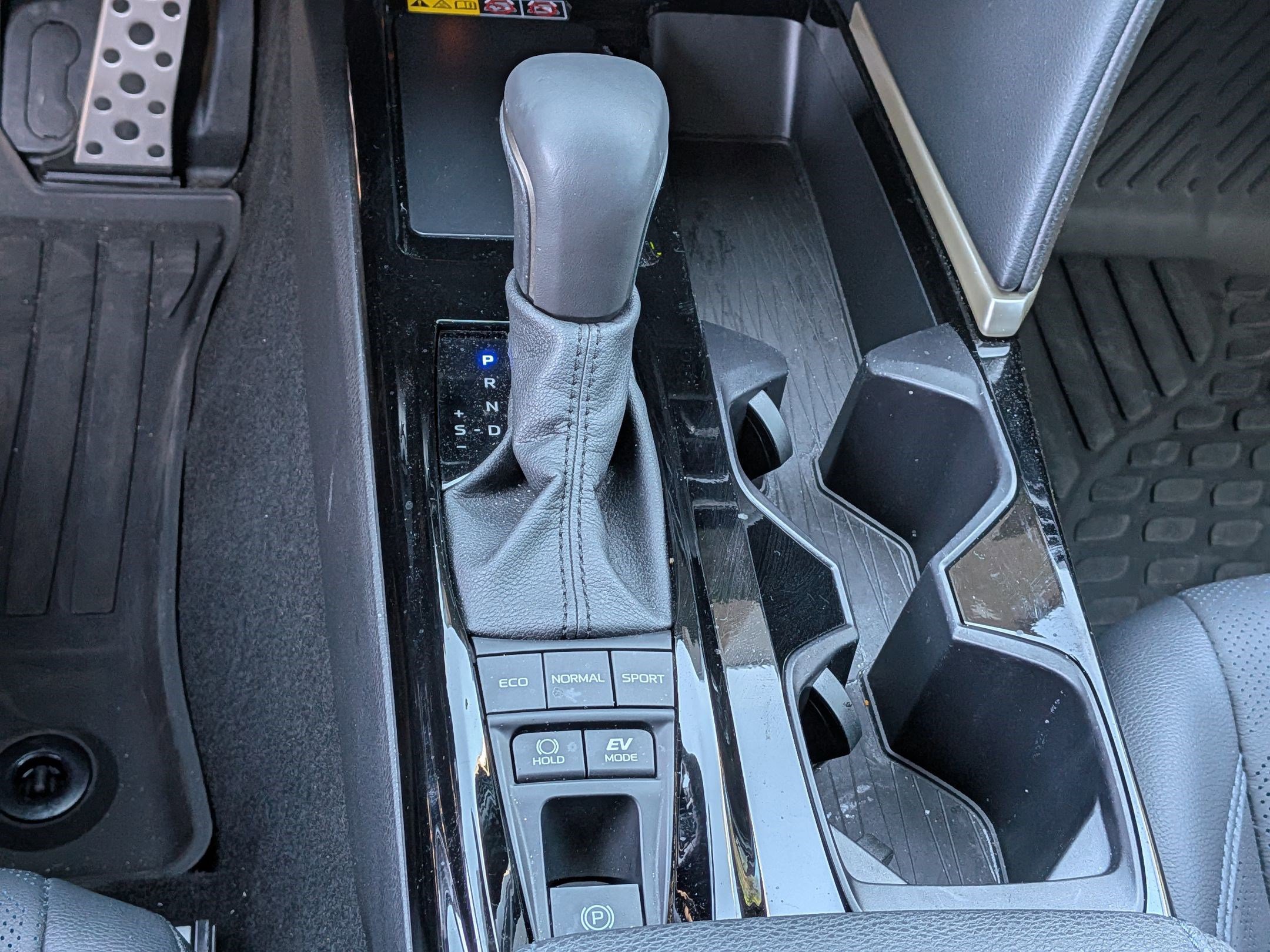 Used 2025 Toyota Camry XSE image 25