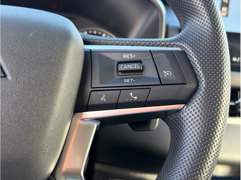 New 2026 Mitsubishi Outlander ES FWD image 15