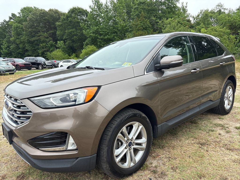 Used 2019 Ford Edge SEL w/ Equipment Group 201A AWD/4WD image 10
