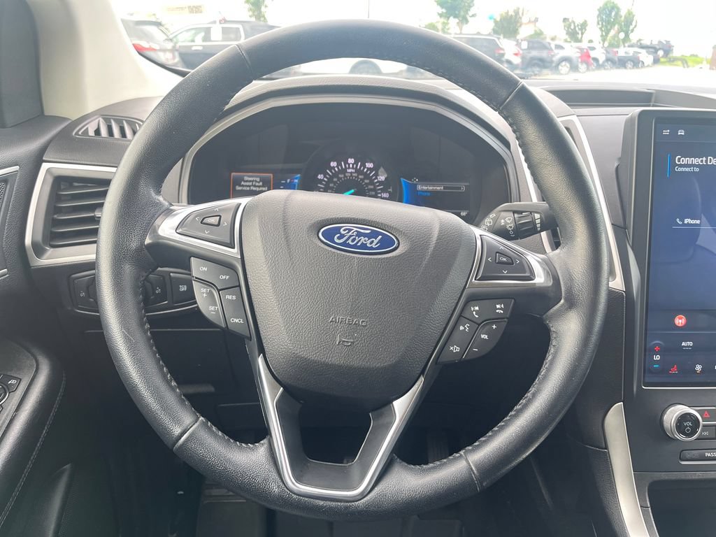 Used 2023 Ford Edge SEL AWD/4WD image 18