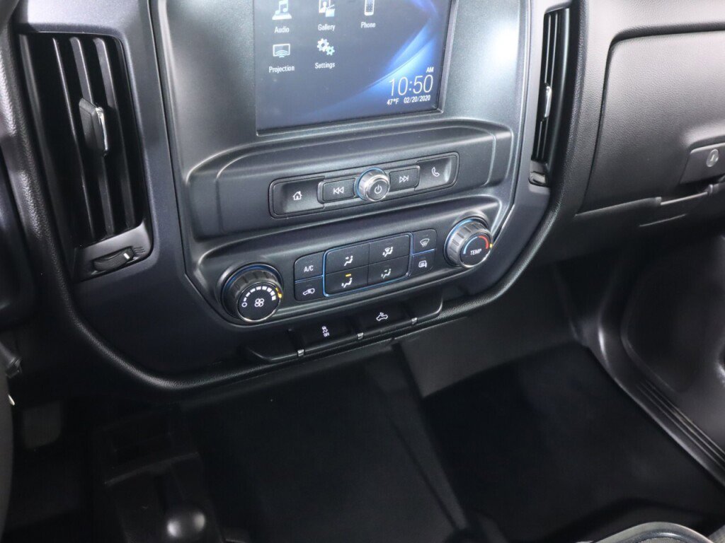 Used 2018 Chevrolet Silverado 1500 W/T w/ Trailering Package AWD/4WD image 16