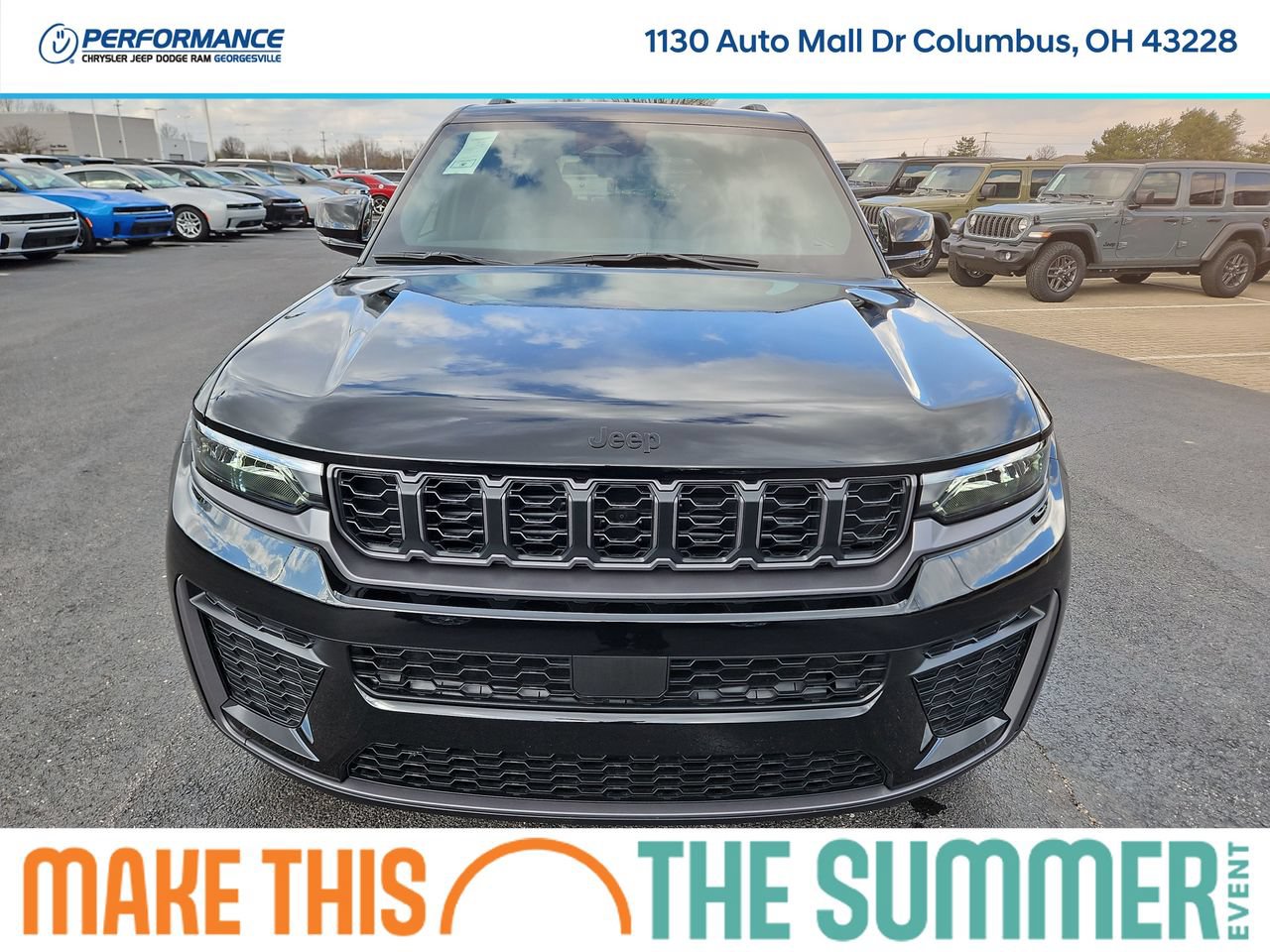 New 2026 Jeep Grand Cherokee Altitude AWD/4WD image 2