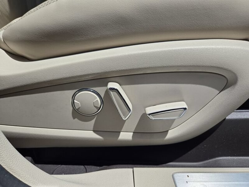 Used 2017 Lincoln MKC Reserve FWD image 20