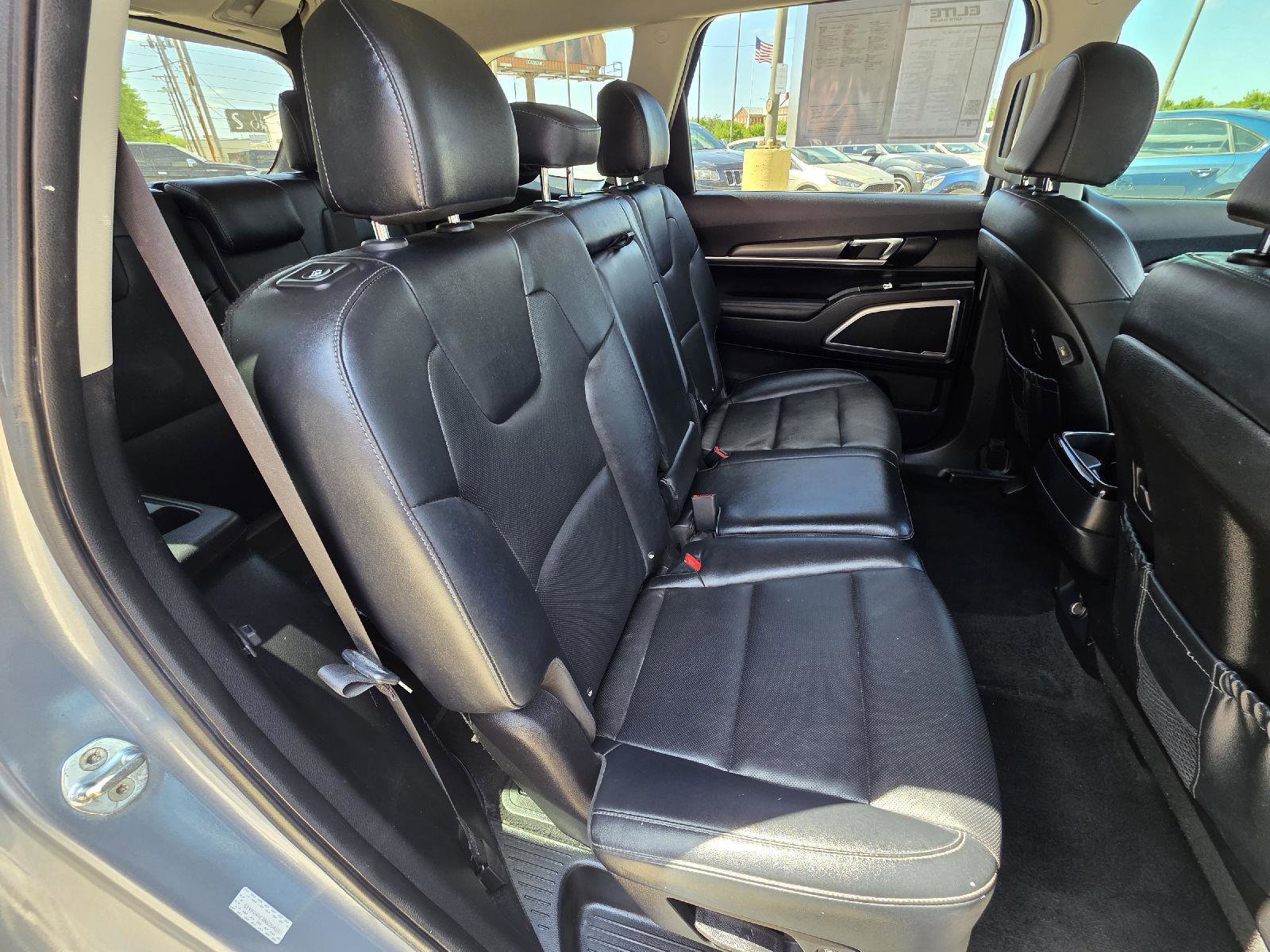 Used 2022 Kia Telluride LX FWD image 30