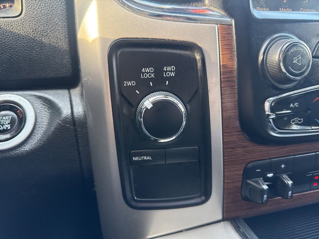 Used 2016 RAM 3500 Laramie w/ Protection Group image 33