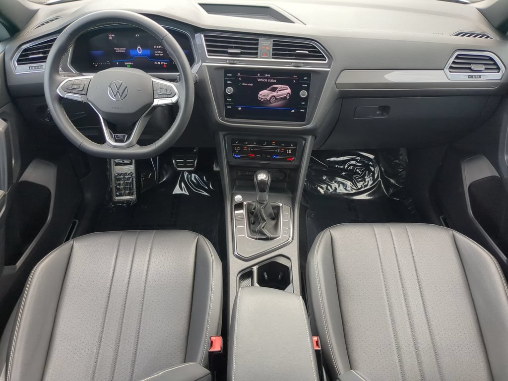 Certified 2023 Volkswagen Tiguan SE R-Line FWD image 12