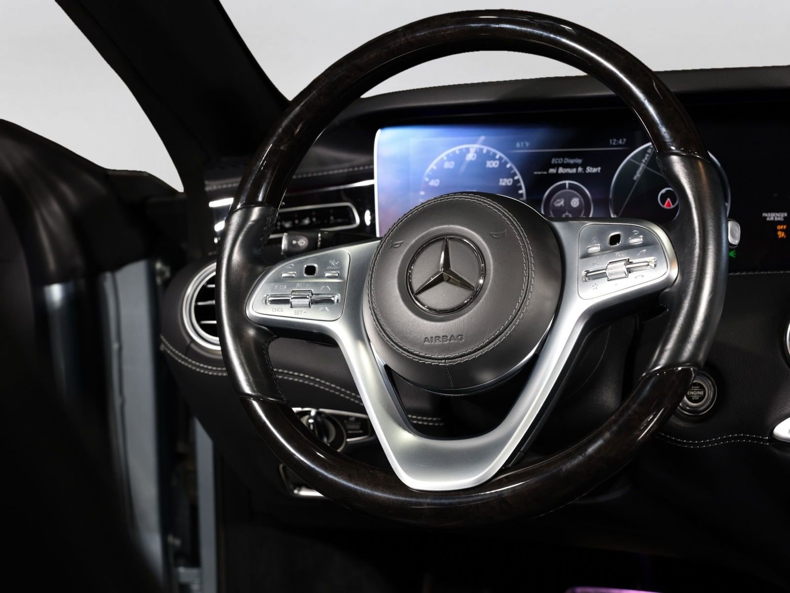 Used 2019 Mercedes-Benz S 560 Cabriolet w/ AMG Line Exterior image 31