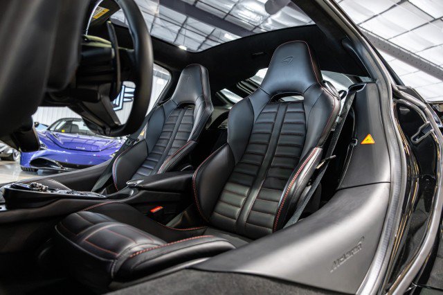 Used 2025 McLaren GTS RWD image 31