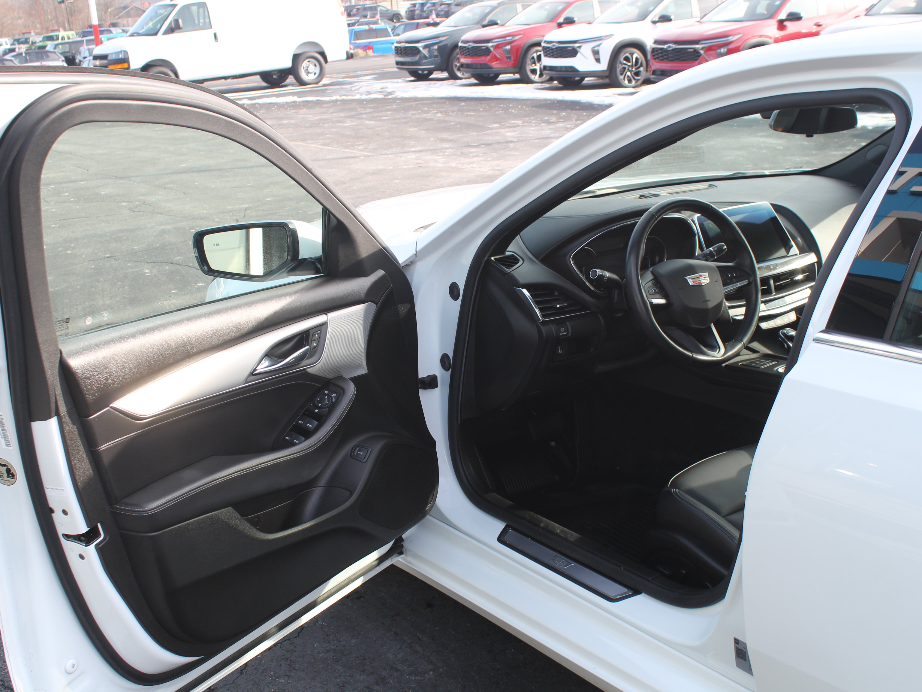 Used 2023 Cadillac CT5 Luxury w/ Sun And Sound Package image 10