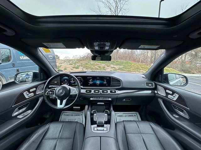 Used 2022 Mercedes-Benz GLS 580 4MATIC image 2