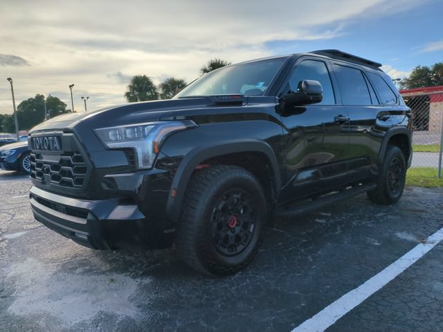 Used 2024 Toyota Sequoia TRD Pro AWD/4WD image 3