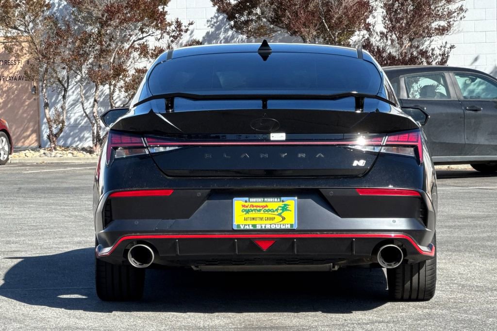 Used 2025 Hyundai Elantra N image 5